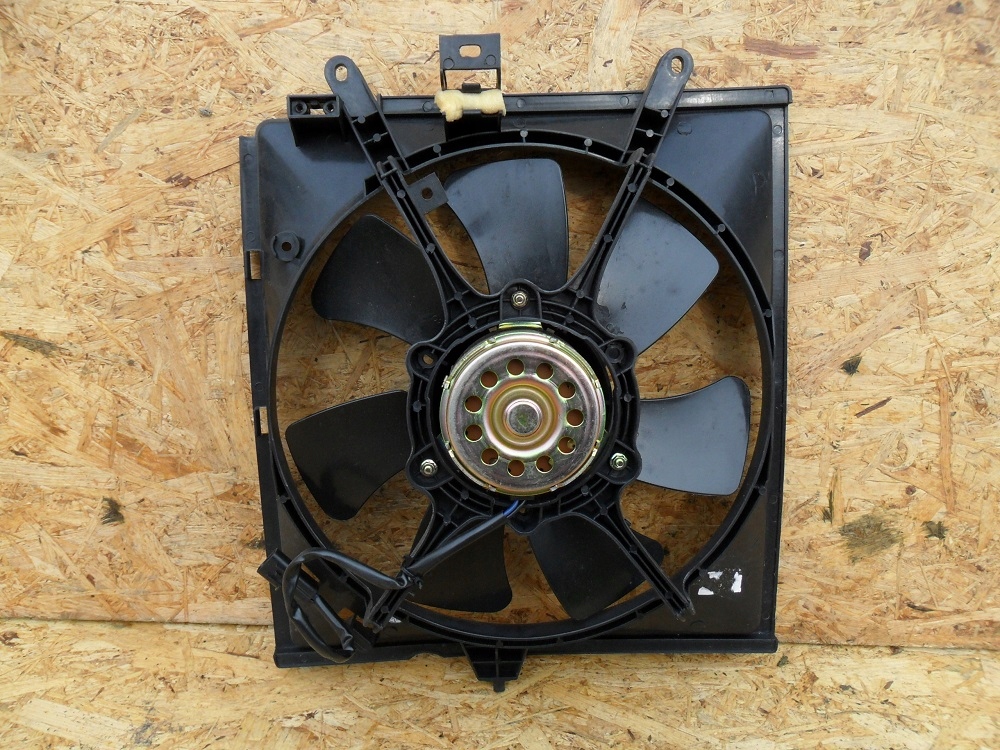 фото №9, Nissan x-trail t31 2007- вентилятор