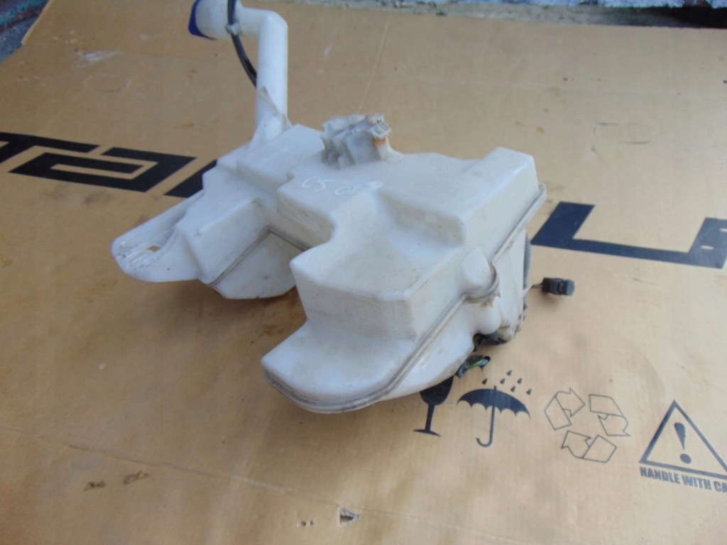 фото №4, Бак омывателя citroen c5 iii pod ксенон