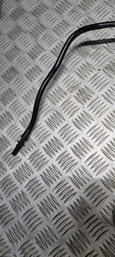 Renault clio v пабтрубок  шланг топлива 175067646r в Украине