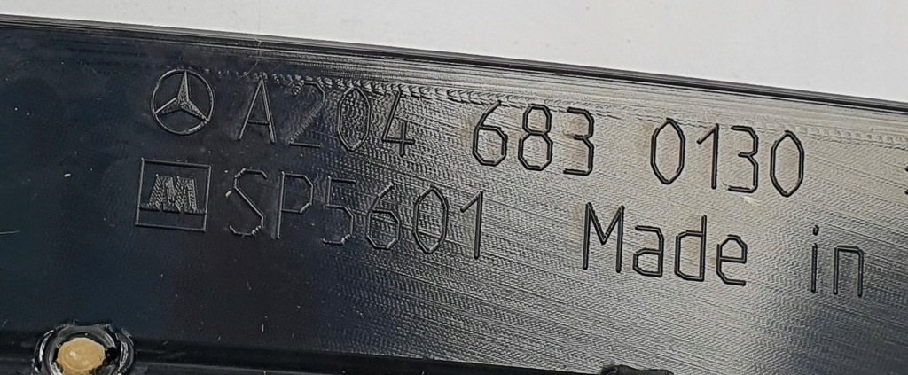 фото №6, Третий свет стоп молдинг mercedes w204 a2046830130