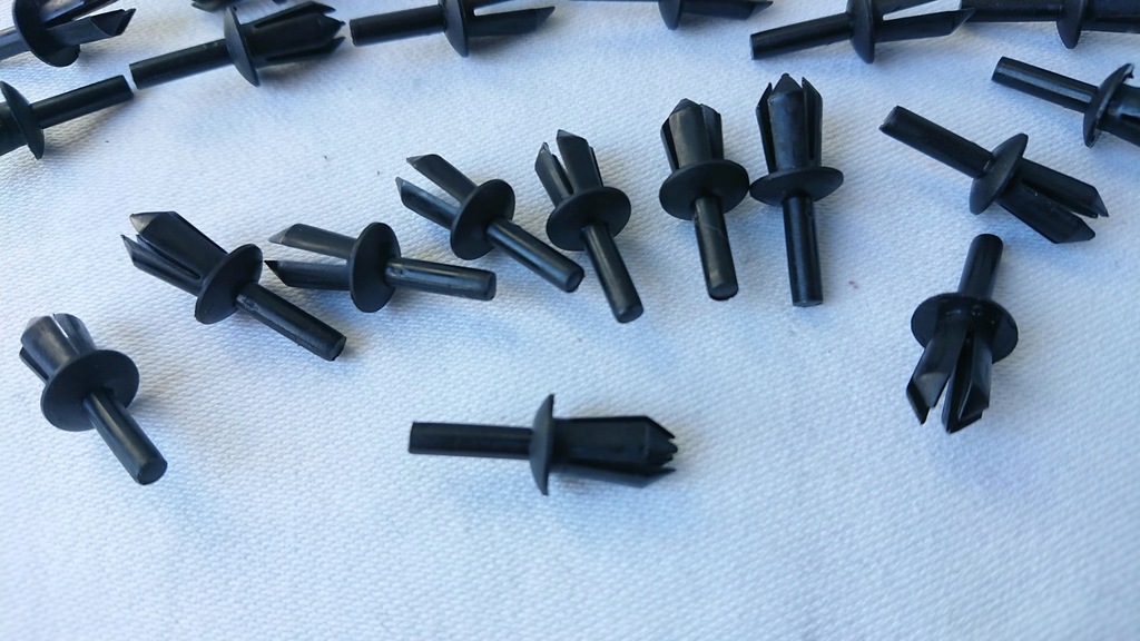 фото №6, Штифт распорный bmw 1 e81 e87 25szt