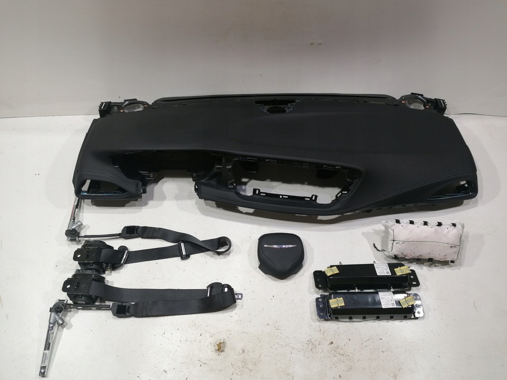 фото №1, Chrysler pacifica панель приладів консоль подушка безпеки ремені