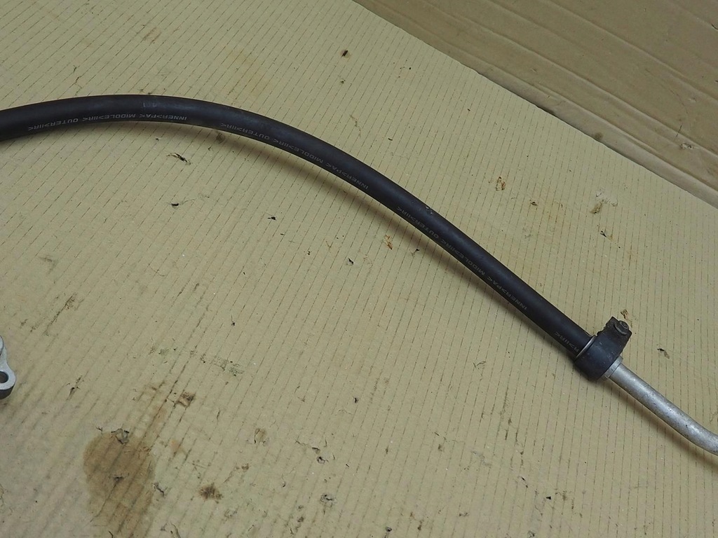 фото №13, Шланг кондиционера legacy outback 3.0 h6 03-09