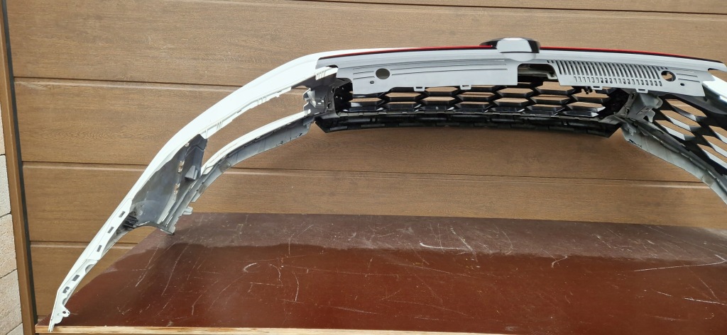 фото №7, Vw golf 8 viii 5h0 gti clubsport бампер перед передний 5g0807221d