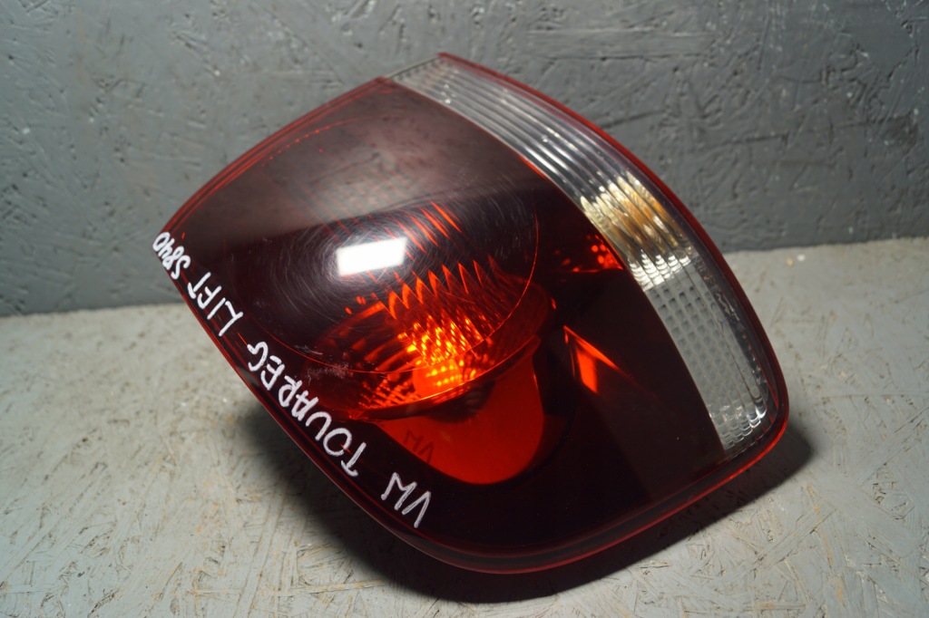 фото №9, Лампа левый задняя vw touareg 7l lift