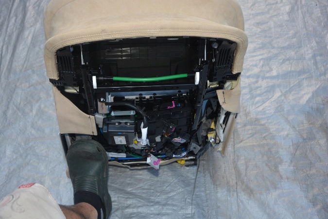 фото №7, Сиденье задний правый массаж кожа audi a8 d4 long w12