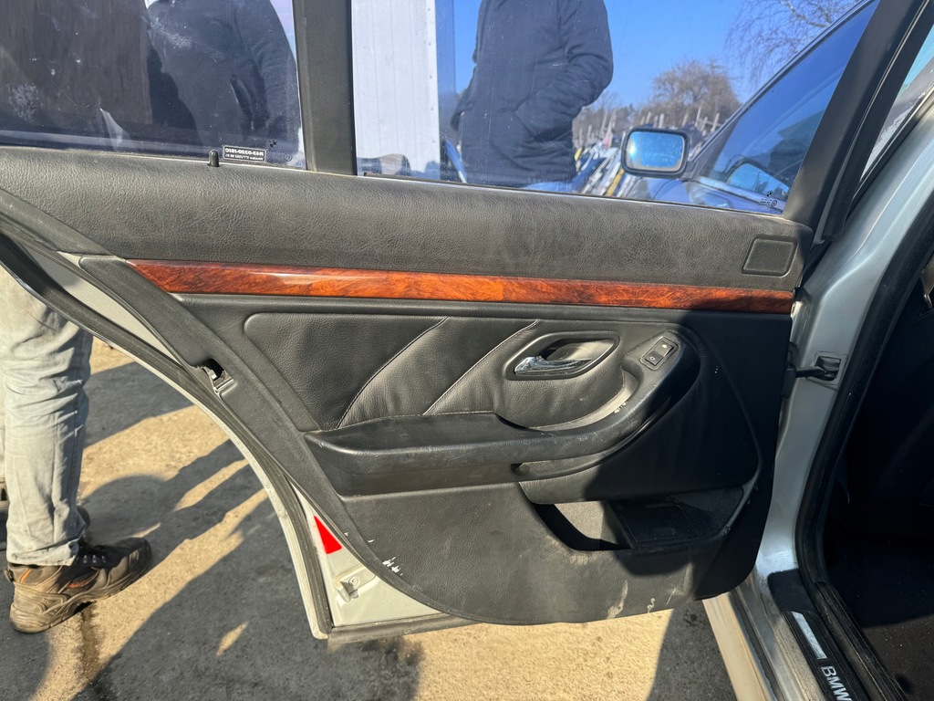 фото №7, Bmw seria5 e39 комплект сидінь обшивка дверей двері обшивки сидіння сидіння заднє сидіння