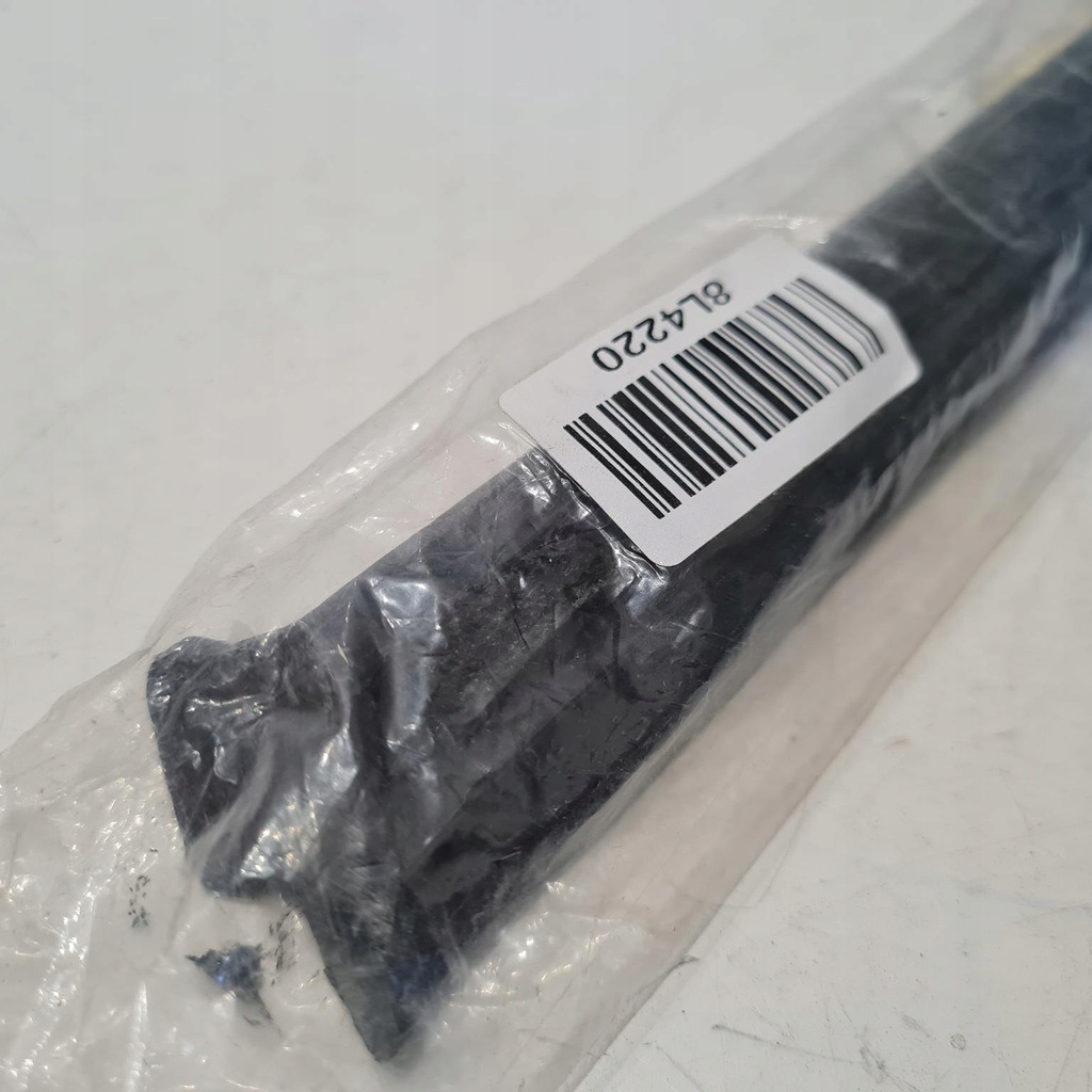 фото №5, Mazda mx-5 прокладка люк nc10-r1-432c