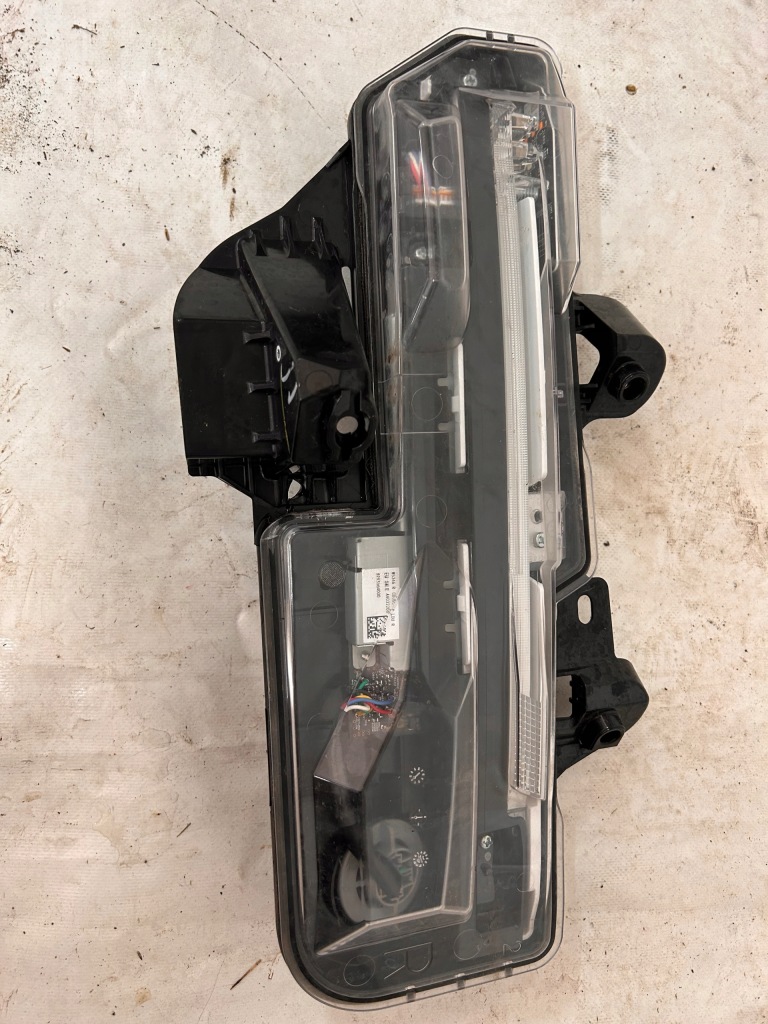 Купити Mazda cx30 фара led правий перед