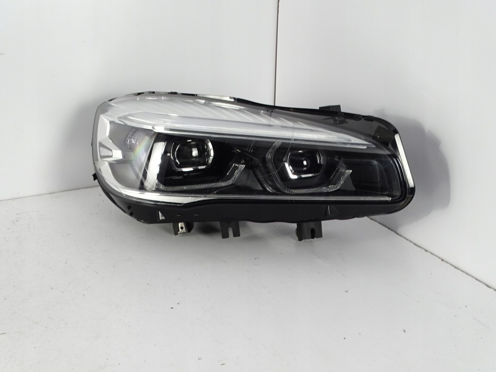 фото №1, Лампа перед права bmw 2 f45 f46 lift full led lci 8728642-03