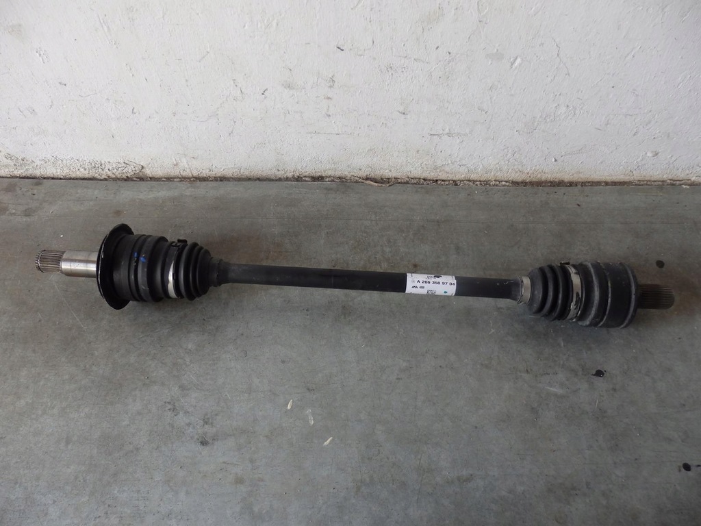 фото №1, Привідний вал задня задня mercedes w206 c-klasa a2063509704