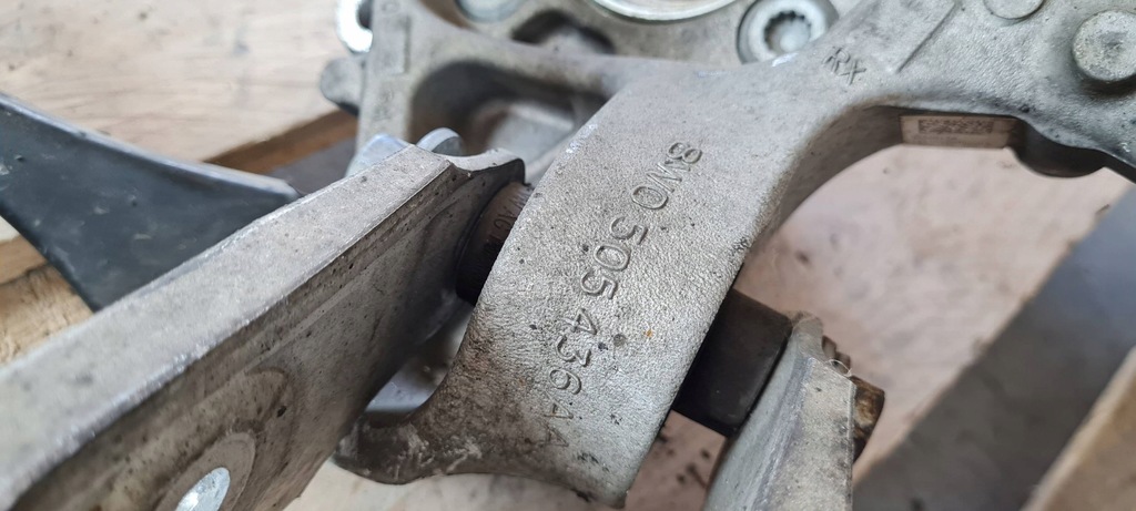 фото №9, S4 b9 8w a4 поворотный кулак подвеска рычаги правый задняя quattro 8w0505432q a5