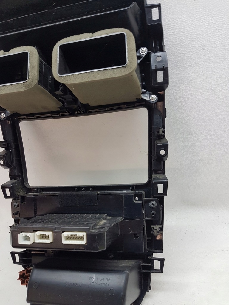 фото №9, Mazda cx9 cx-9 панель кондиціонера середній рамка