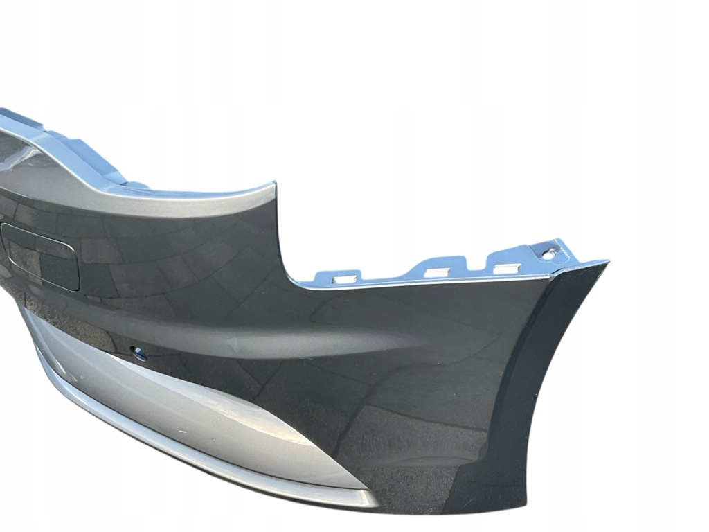 Бампер, решітка , решітка радіатора, решітка права audi a-3 8v5 дорестайлінг  седан 273. Недорого