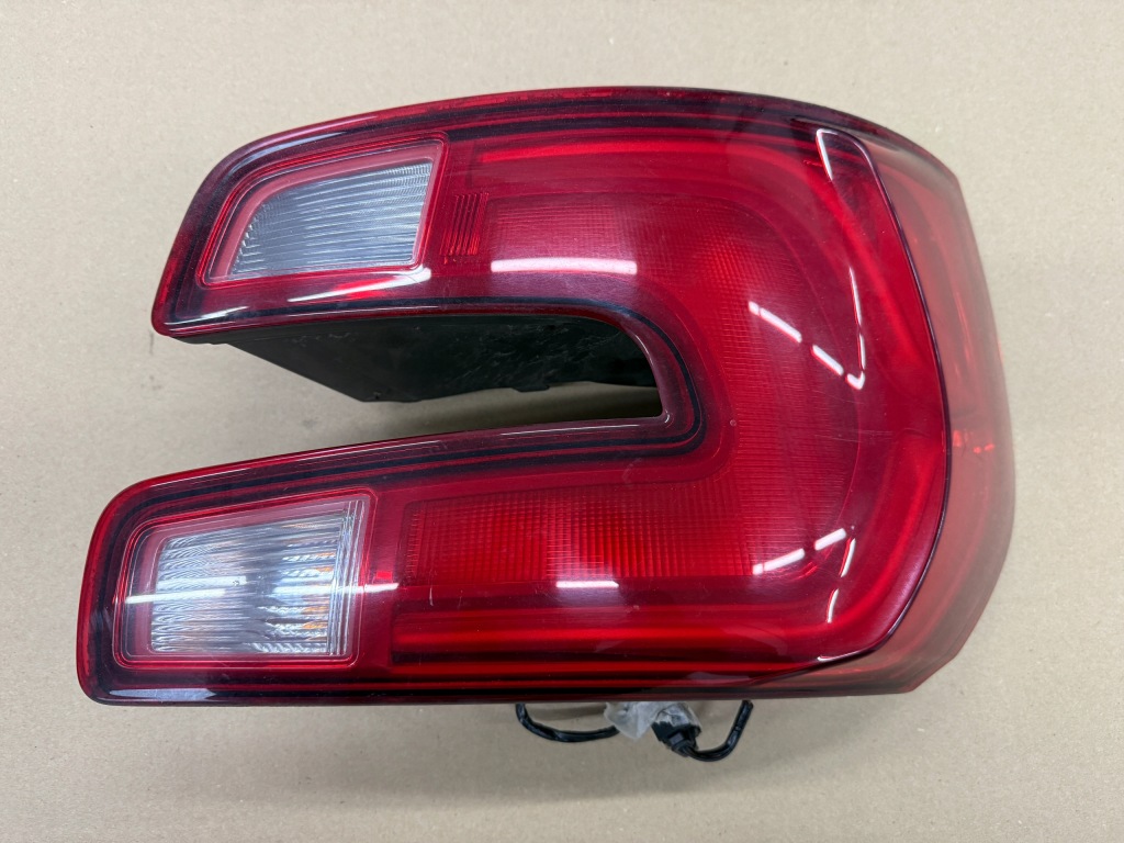 фото №1, Лампа левый задняя citroen c4 grand picasso ii 9676853980