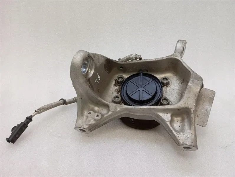 Ступиця передня ліва mclaren 13ba351rp Зі Шроту