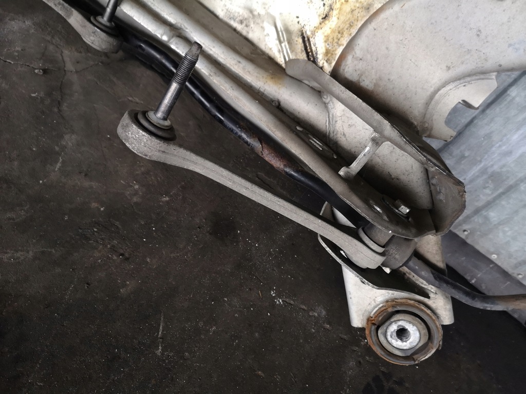 фото №5, Балка подрамник задняя audi a8 d3 4e0505235f lubeslkie