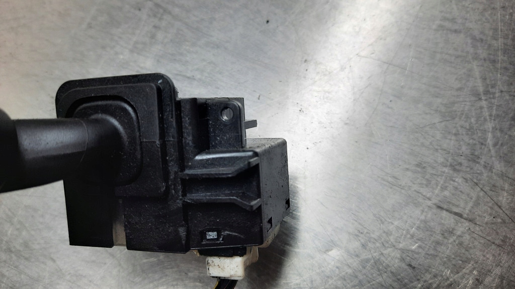 фото №9, Переключатель поворотники 17d682 mazda 3 i 03-09r