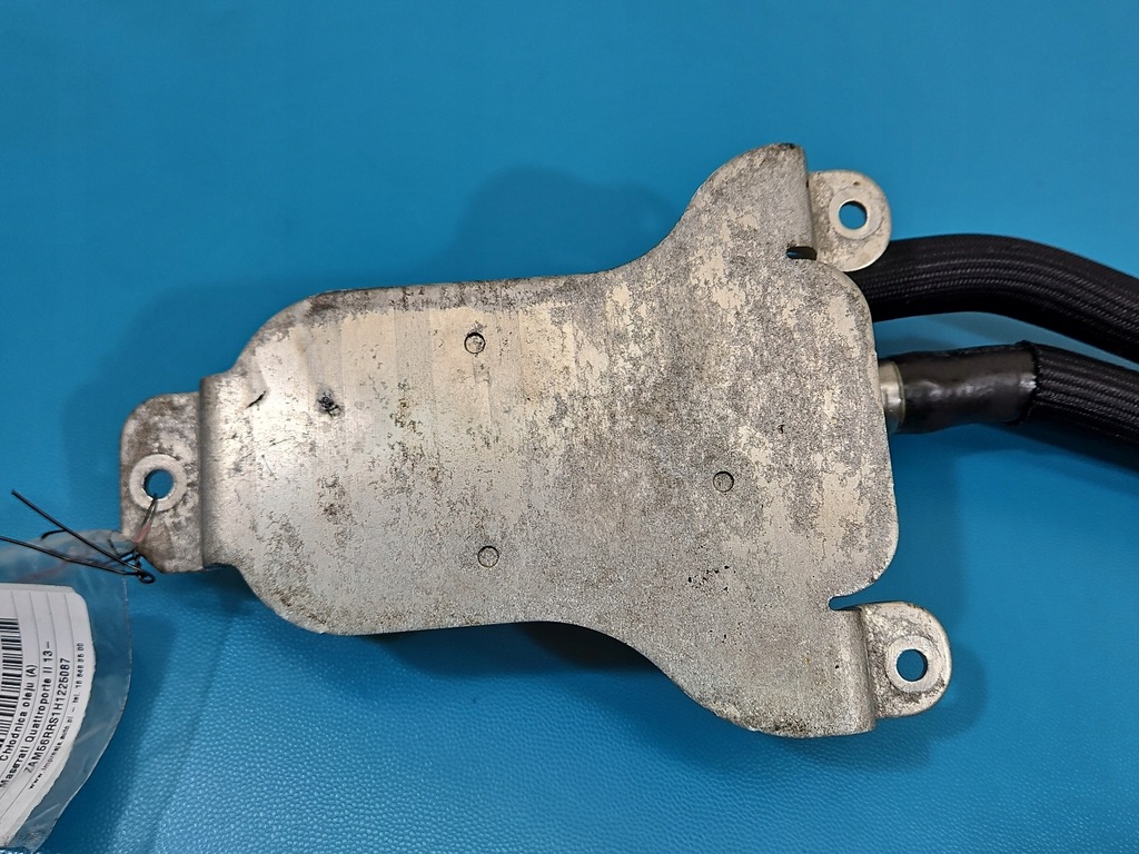 фото №7, Радіатор оливи maserati quattroporte vi 13- 670034967 3.0 v6