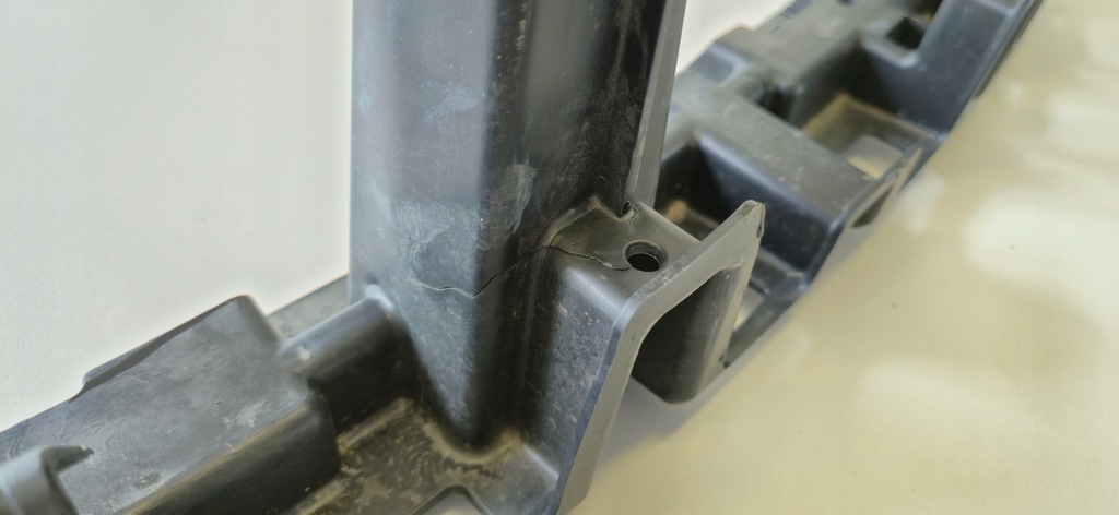 фото №12, Dodge durango rt 18-21 задня бампер верхній нижній накладки hak кришка багажника багажника