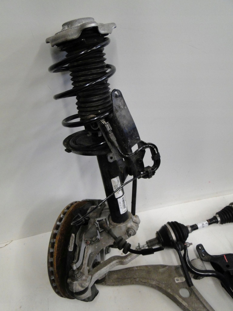 фото №10, Mercedes glb 247 x247 поворотный кулак рычаг лапа левая амортизатор 200d