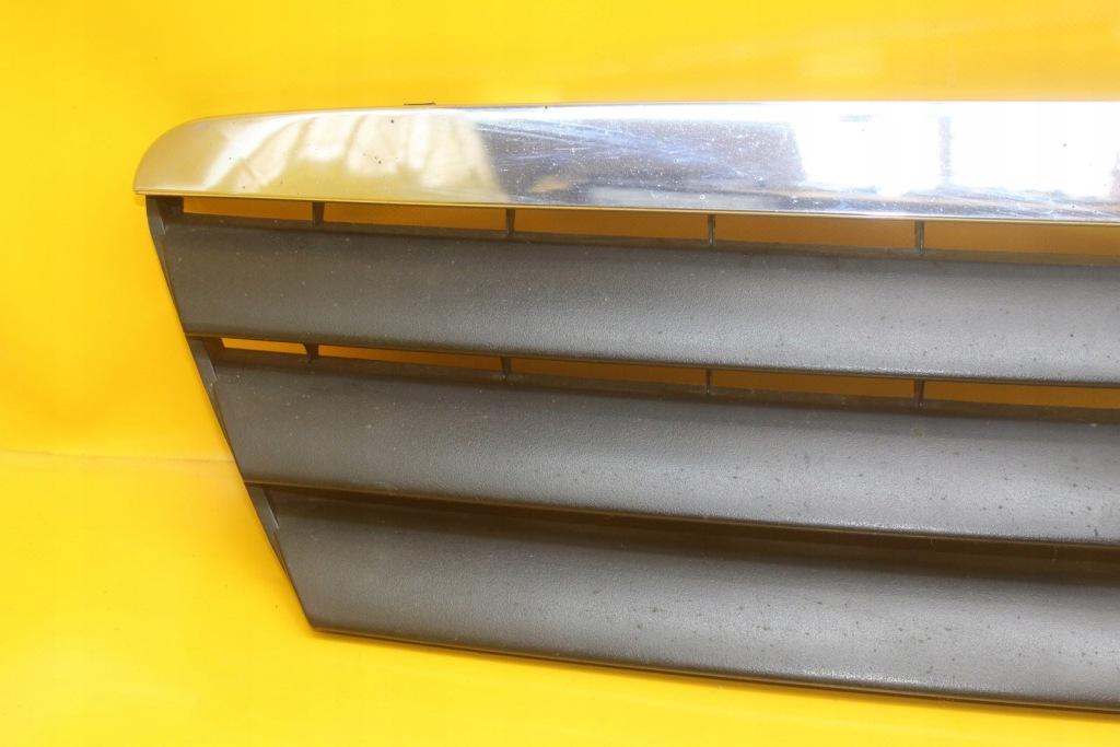 Решётка решётка радиатора решётка радиатора бампера mercedes w168 a klasa 1688800983 Оригинал