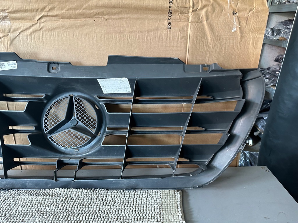 фото №7, Mercedes sprinter 907 910 решётка радиатора решётка радиатора бампера передний