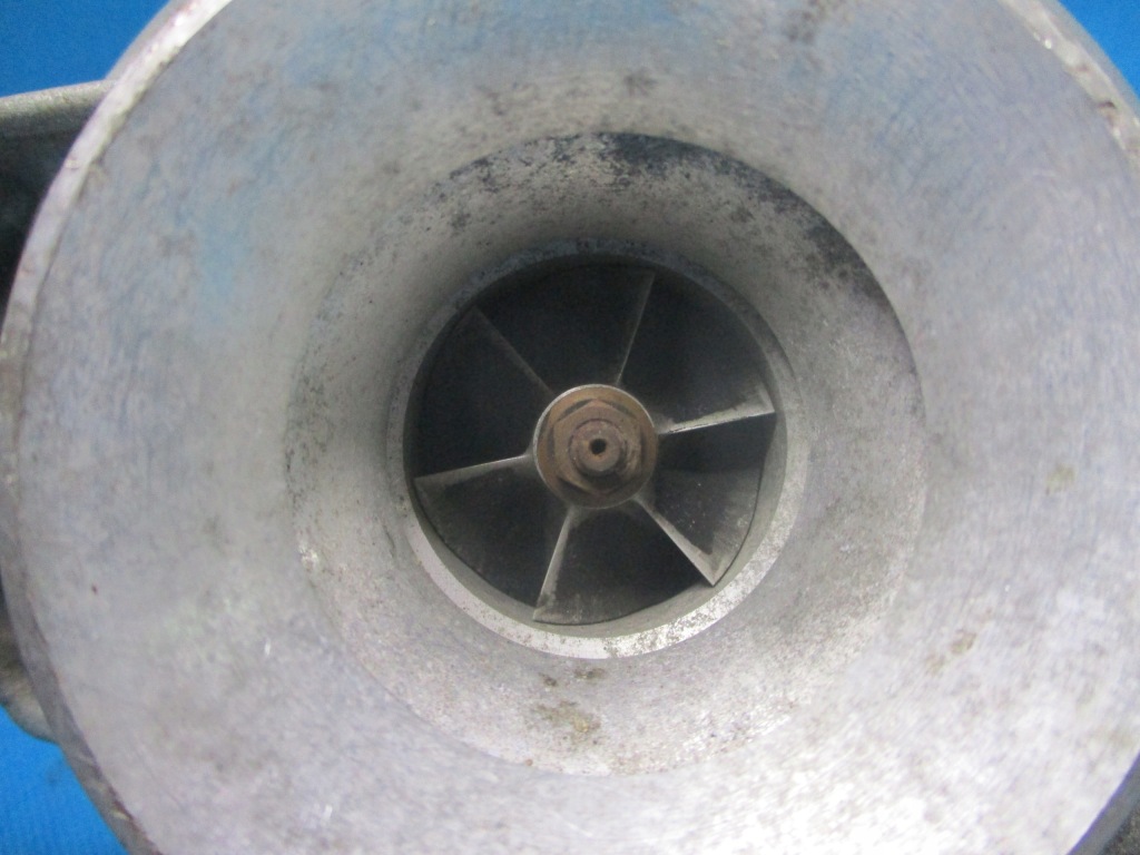 Турбина турбонагнетатель bmw 2.0 d 851246403c Недорого