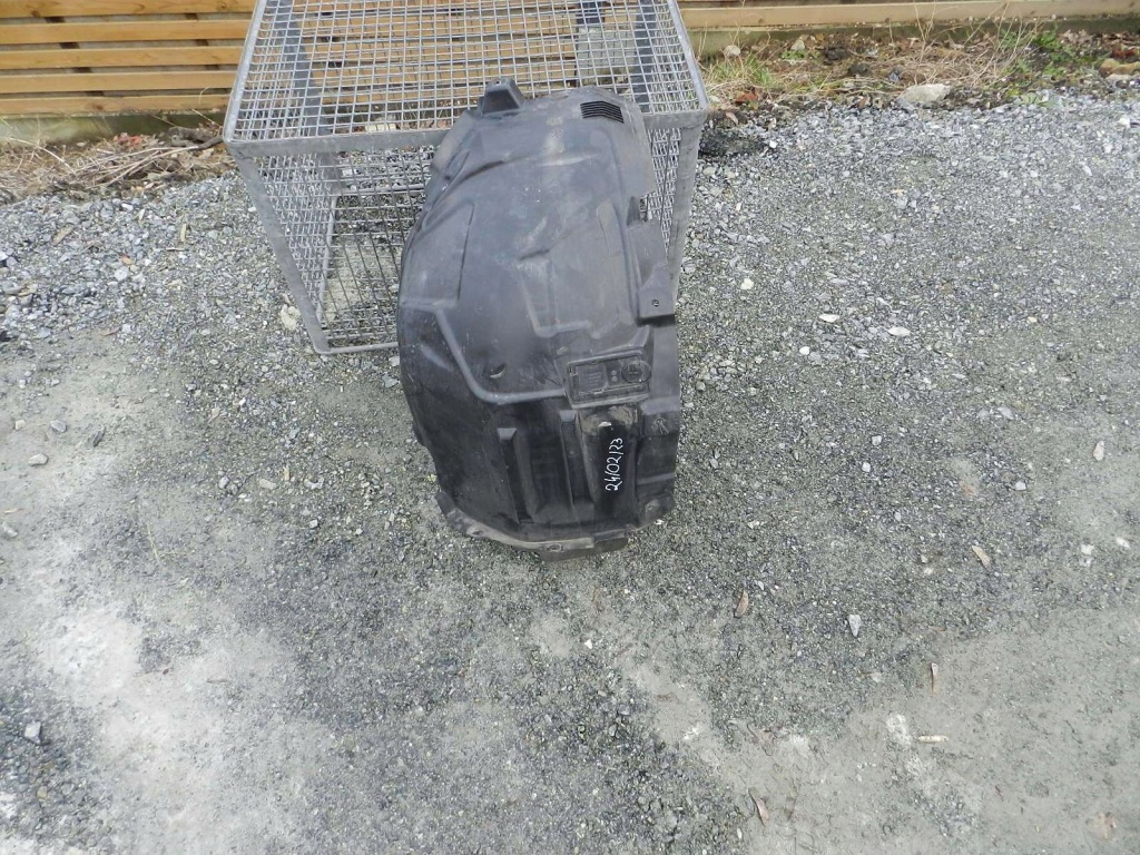 фото №1, Mercedes cls c257 18- подкрылок перед левая сторона