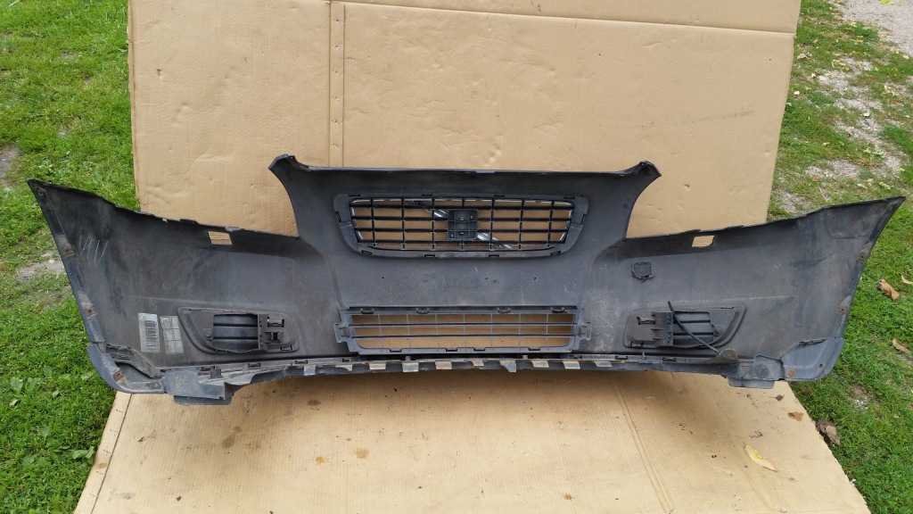 Volvo v50 s40 lift бампер перед 8-12 30744976 Оригинал