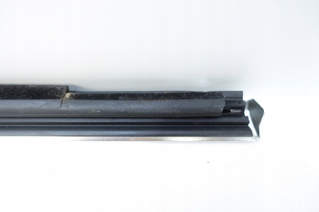 фото №12, Молдинг накладка лівий задня mercedes b w246