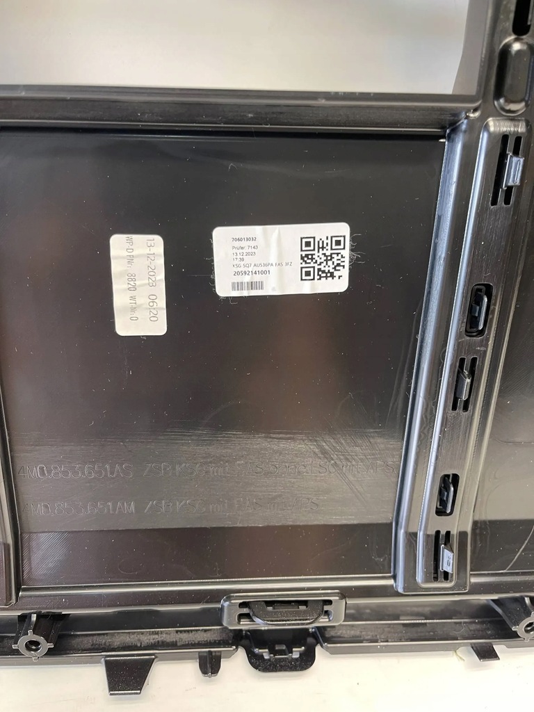 фото №11, Решётка радиатора решётка радиатора audi sq7 q7 lift 2020 black line бампер перед 4m0853651