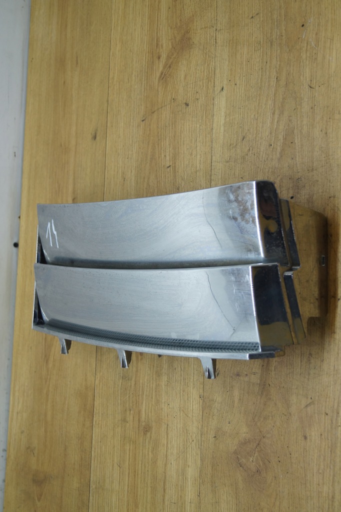 фото №3, Впуск повітря боковий правий range rover l322 хром