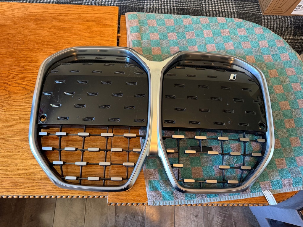 фото №1, Bmw i4 g26 решітка радіатора решітка радіатора передня оригінальна