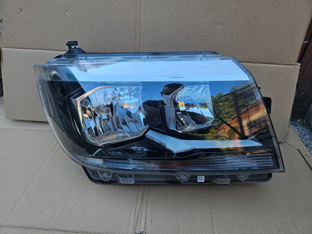 фото №1, Лампа правый перед vw crafter ii 7c1 man tge