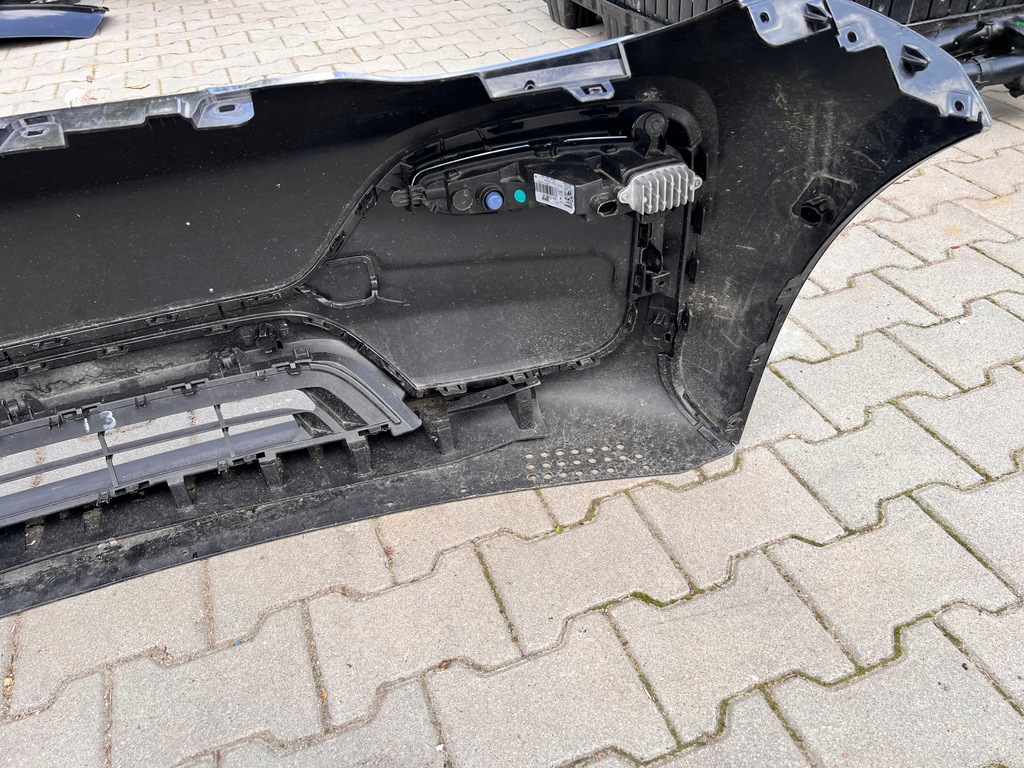 фото №11, Бампер перед передний bmw i3 цвет 668 lci lift