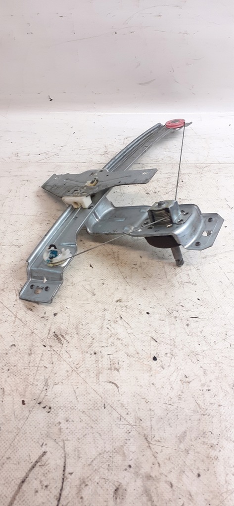 фото №5, Peugeot 207 hb 5d подъемник стекло правый задняя