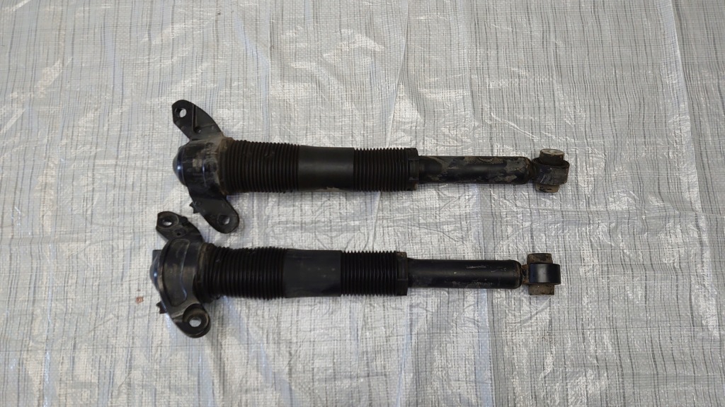 Купити Jaguar e-pace x540 амортизатор задня задній