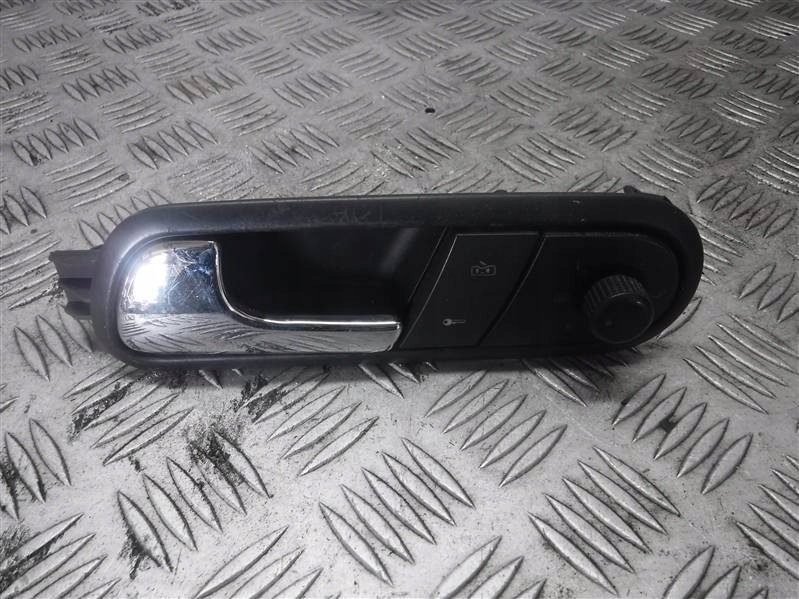 Купить Ручка левая передняя внутренняя seat ibiza 3