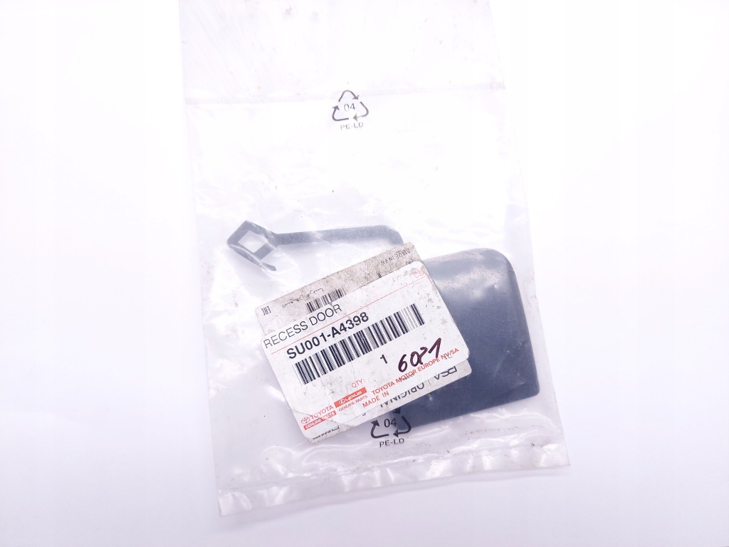 фото №1, Toyota proace partner scudo jumpy заглушка фаркоп бампера задняя su001-a4398