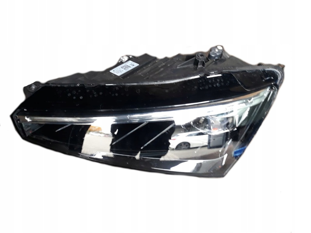 фото №1, Skoda scala 657941015 657941016 комплект лампа led