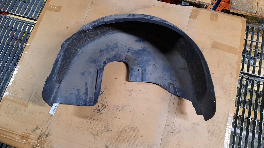 фото №1, Подкрылок правый задняя volvo s60