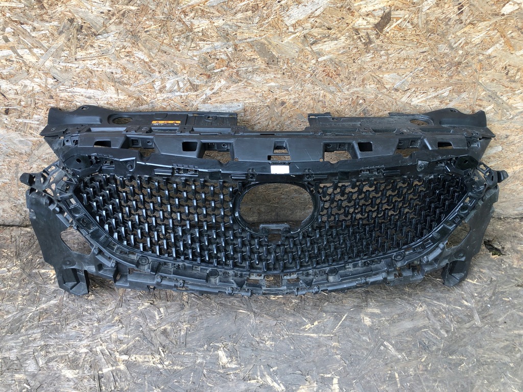 фото №1, Решітка радіатора mazda 6 gj lift перед