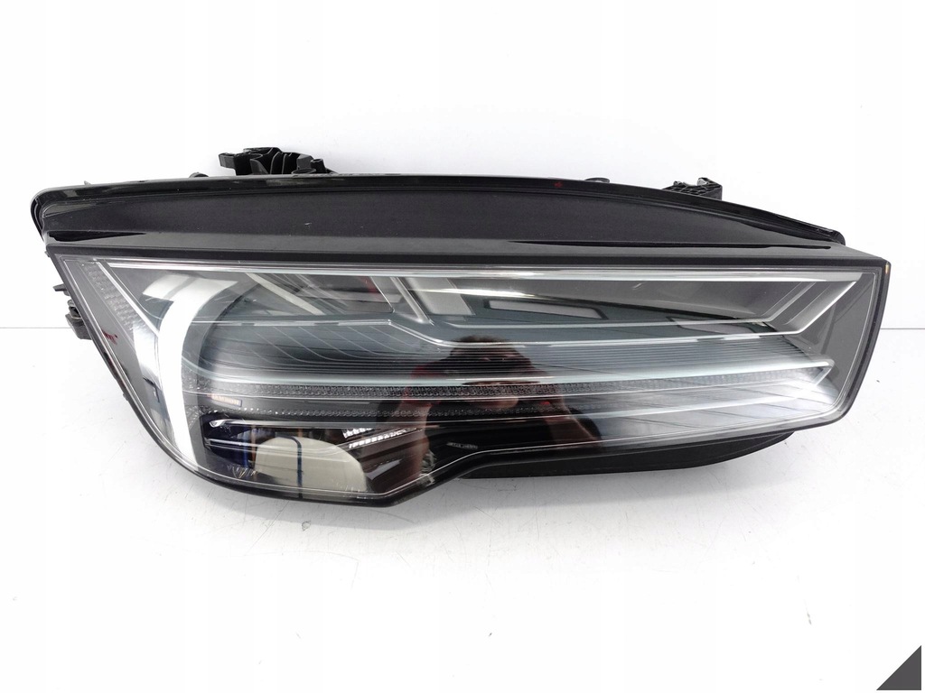 фото №1, Audi rs7 4g8 c7 lift 14-18 лампа full led matrix правая комплектная eu