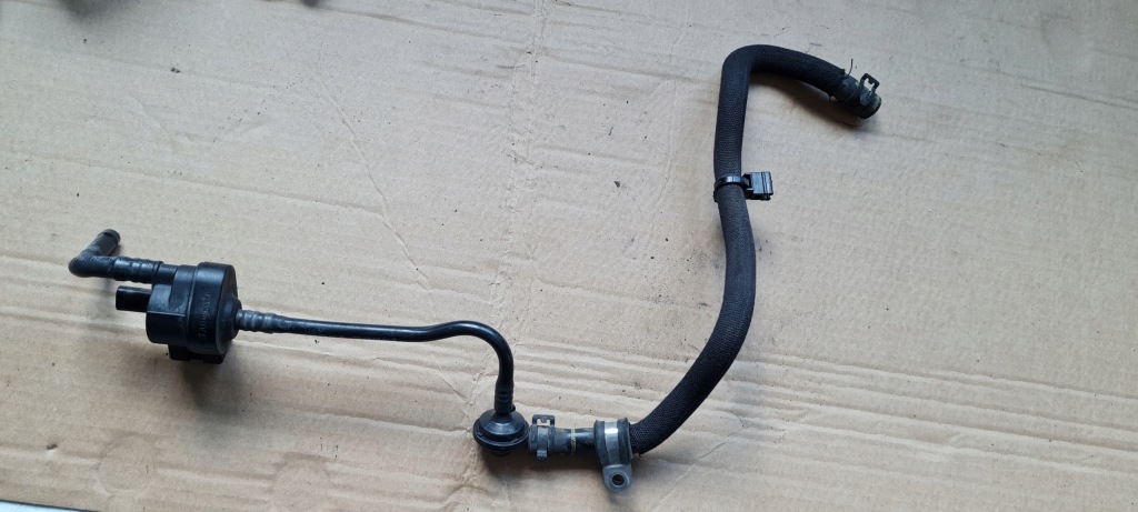 фото №1, S6 c7 4g a6 шланг трубка клапан wąż 4.0 tfsi 06h906517l s7 4g a7