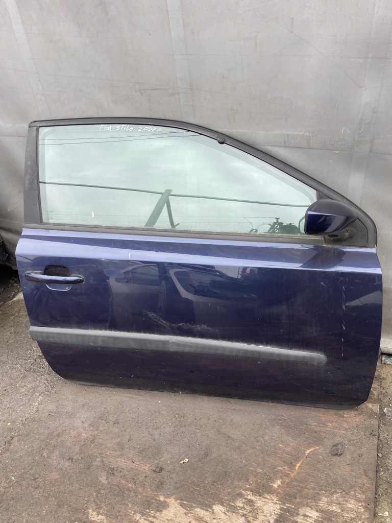 Купити Fiat stilo hb двері передні праве правий перед