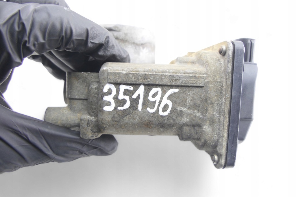 фото №8, Дроссельная заслонка nissan pathfinder iii 2.5 dci 16119ec00b