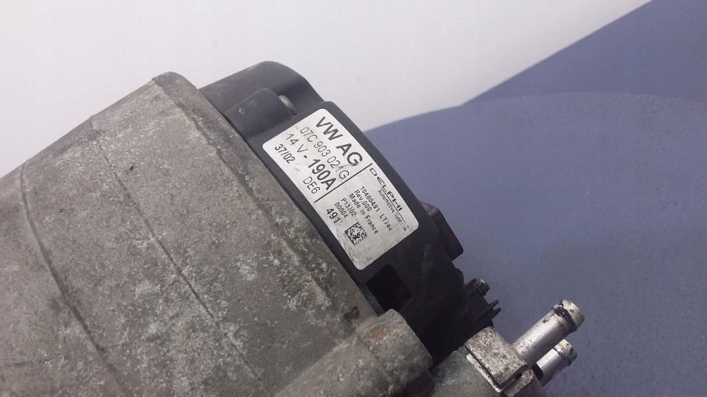 Vw phaeton 1 рестайлинг  3.2 b vr6 генератор водяной 190a 07c903021g Недорого