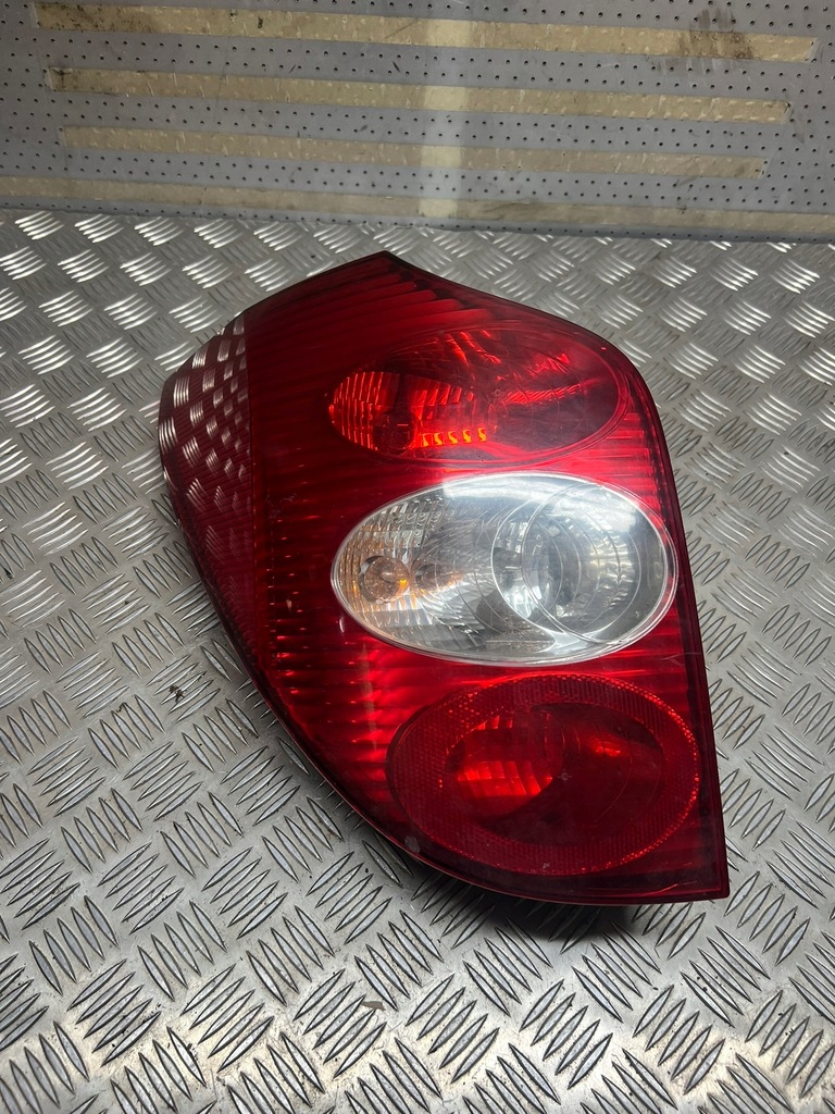 фото №1, Лампа ліва задня renault laguna ii kombi 8200002471