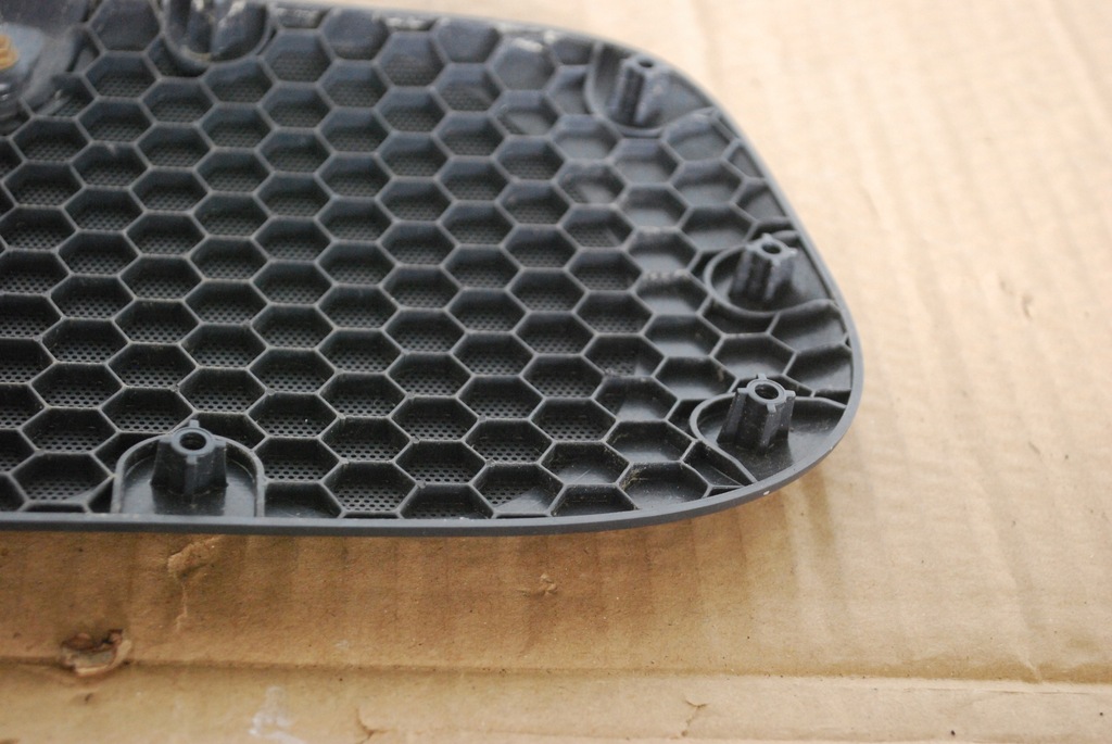 фото №14, Накладка динаміка bose права a8 d3 4e0035406